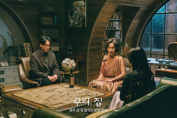 六月熱播韓劇評價!Netflix《名校的階梯》評價慘,《聯結》、《碰撞搜查線》都超好看