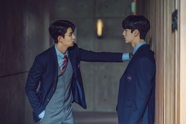 6月必看韓劇推薦！Netflix《名校的階梯》強勢登場，