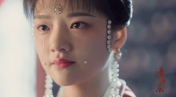 《墨雨雲間》楊超越美過吳謹言！古裝劇10女星絕美珍珠妝，虞書欣被嘲，第五位美到難忘