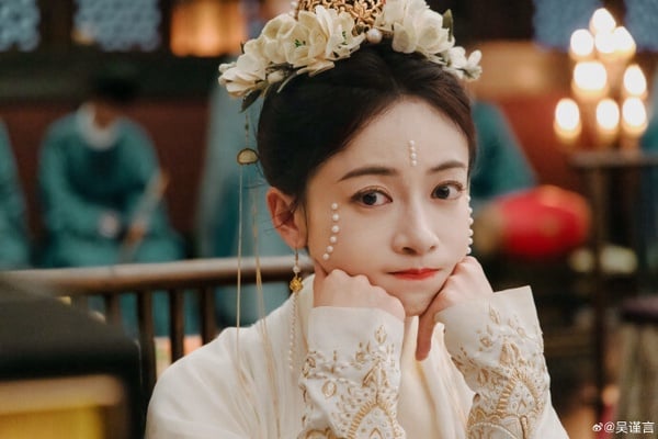 《墨雨雲間》楊超越美過吳謹言！古裝劇10女星絕美珍珠妝，虞書欣被嘲，第五位美到難忘