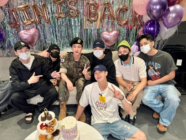 BTS金碩珍十件事BTS金碩珍十件事