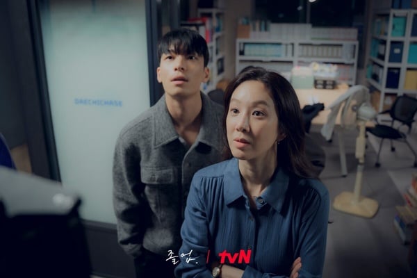 6月韓劇演員品牌評價TOP10！《背著善宰跑》金惠奫第3輸《雖然不是英雄》千玗嬉，冠軍