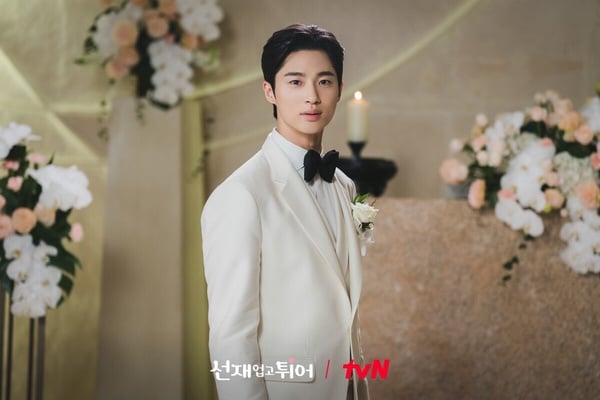 6月韓劇演員品牌評價TOP10！《背著善宰跑》金惠奫第3輸《雖然不是英雄》千玗嬉，冠軍