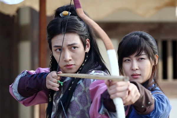 日網票選「最有趣」愛情韓劇TOP10！《哲仁王后》第9輸《步步驚心》，冠軍從頭精彩到尾