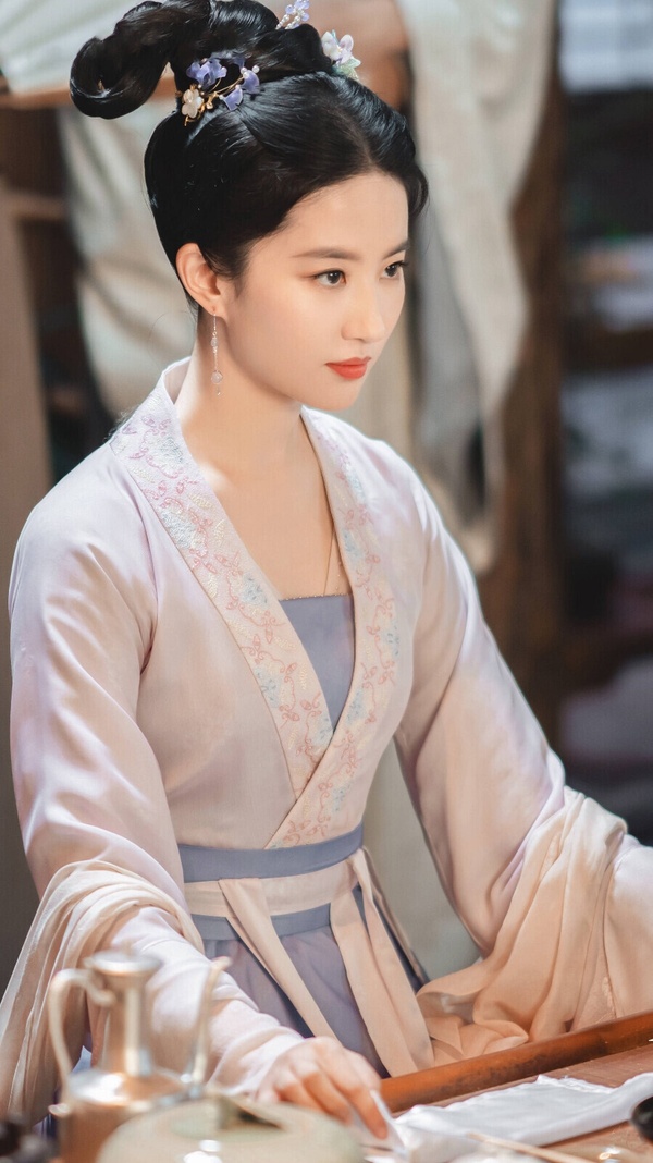 《墨雨雲間》薛芳菲被渣夫害不是最慘！陸劇9個「一遇渣男誤終生」女主，第2、3位最慘