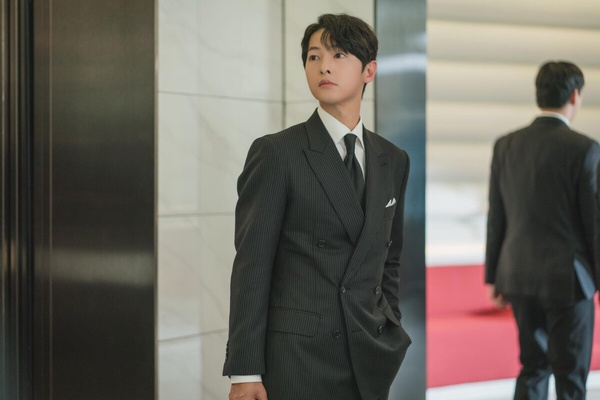 韓劇除了「收視率」其他都在漲?業內人士透露「演員片酬」負擔最大,導演費也在飆升!