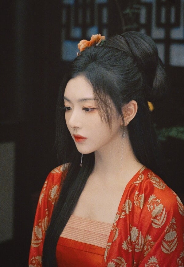 《墨雨雲間》12位古裝女神！花魁美度竟不輸《慶餘年》，還藏《甄嬛傳》《如懿傳》娘娘
