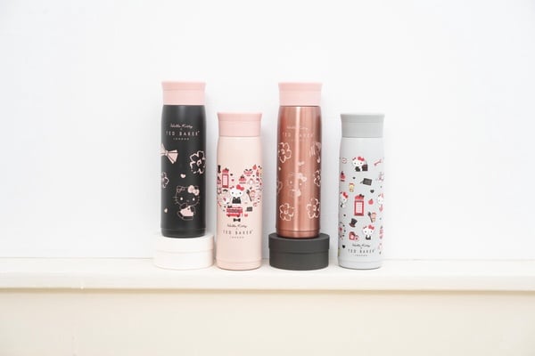7-11「Hello Kitty」集點送夢幻登場！KITTY巨大存錢筒、香氛時鐘、公仔盲盒等40款看這