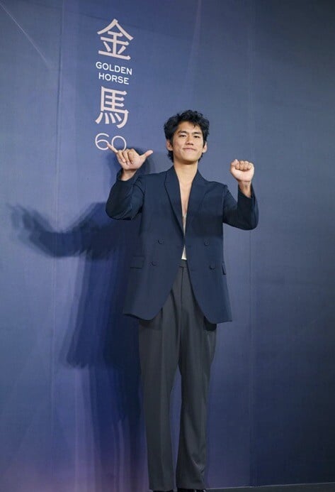 9位形象崩壞台灣藝人！王柏傑酒駕被抓，朱軒洋劈腿神隱，賀軍翔涉嫌性騷住家被搜索！