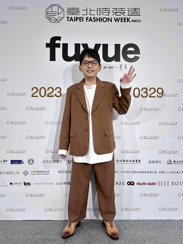 9位形象崩壞台灣藝人！王柏傑酒駕被抓，朱軒洋劈腿神隱，賀軍翔涉嫌性騷住家被搜索！