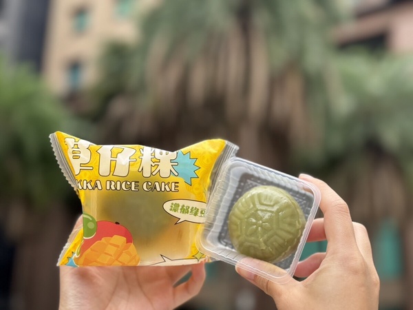 7-11「夏季話題美食」登場!臺虎鳳梨椰椰思樂冰、泰奶生乳捲、醜比頭白桃銅鑼燒超欠吃