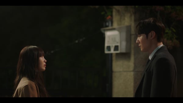 《她的日與夜》劇情看點+角色介紹:李姃垠變身飆演技,與崔振赫、白敘厚三角戀超心動