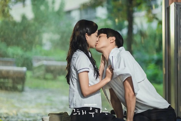 網推8部「錯過可惜」Netflix療癒系愛情韓劇!《海岸村》暖意十足,它被封愛情劇天花板