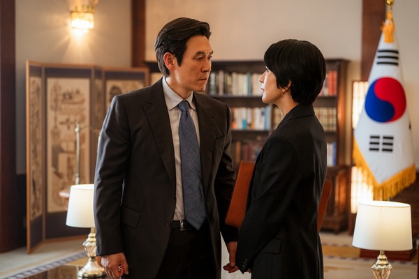 8部不期待卻超好看Netflix韓劇！《政壇旋風》《她的日與夜》意外好看，它被封黑馬神劇