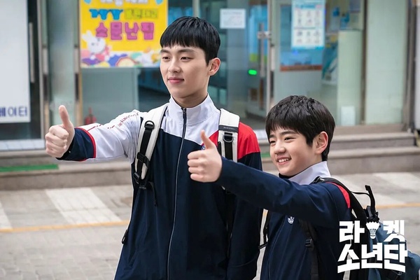 8部不期待卻超好看Netflix韓劇！《政壇旋風》《她的日與夜》意外好看，它被封黑馬神劇