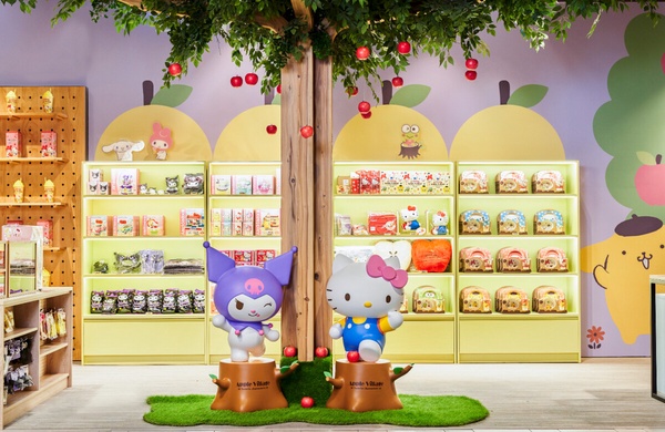 環保杯推薦！Hello Kitty蘋果村台北店在101，酷洛米、美樂蒂環保杯必收還有限定鬆餅