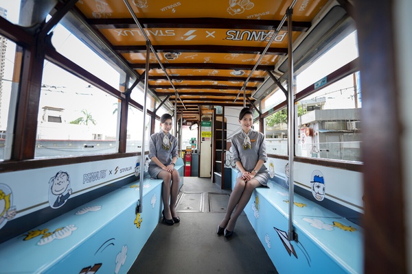 史努比粉必去！星宇航空ｘ香港電車「史努比叮叮車」，史努比變機長現身叮叮車必拍打卡