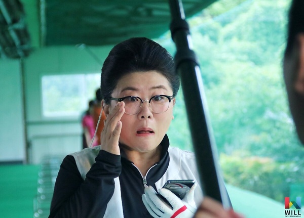 「李姃垠」人物全解析：曾因沒有演戲天賦患「鏡頭恐懼」，超市賣醬油成銷售冠軍！