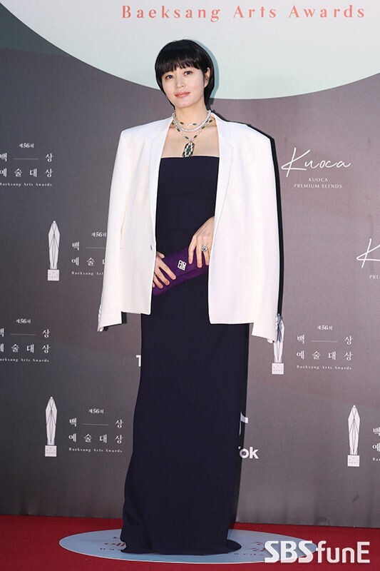 潤娥青龍美成仙!紅毯美成經典的韓劇女星,孫藝珍、秀智美出天際,金憓秀更是堪稱傳奇