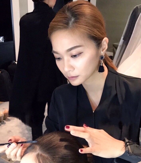 BEAUTY診療室|夏季常見底妝QA大全!正確底妝順序、超持久定妝方法,出油也能美整天!