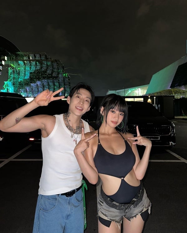 盤點韓網熱帖的Water Bomb女神們