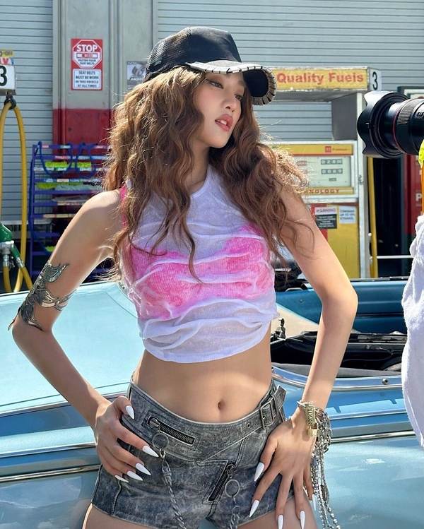 盤點Kpop女偶像們的封神泳衣穿搭