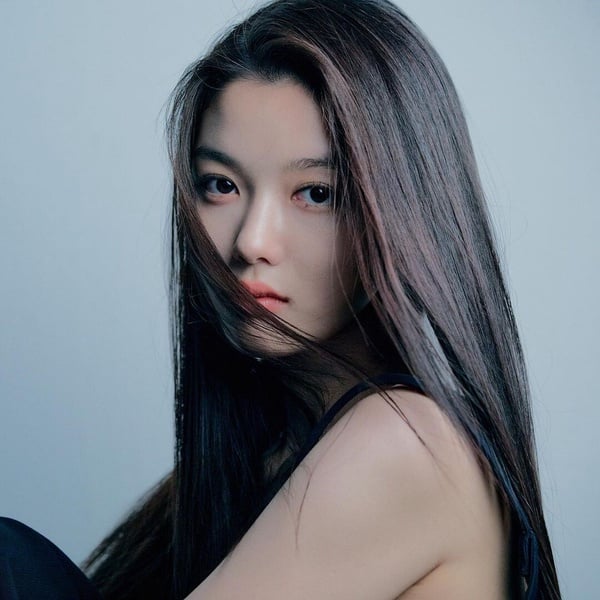 《親愛的X》劇情看點&角色介紹:金裕貞挑戰史上「最惡女主」,上演「繼兄妹」禁忌之戀