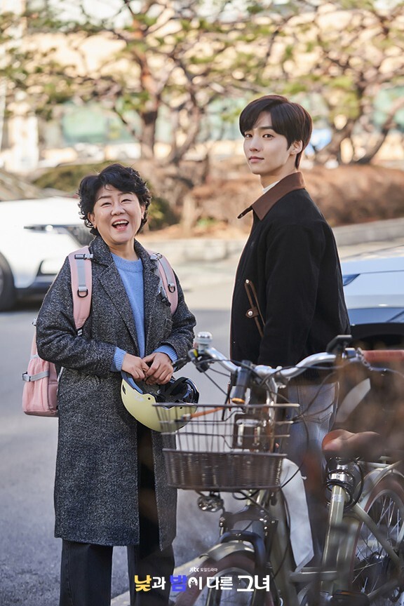 七月韓劇「收視排行」TOP5！《是偶然嗎？》第3輸《她的日與夜》，冠軍播3集就飆破10%