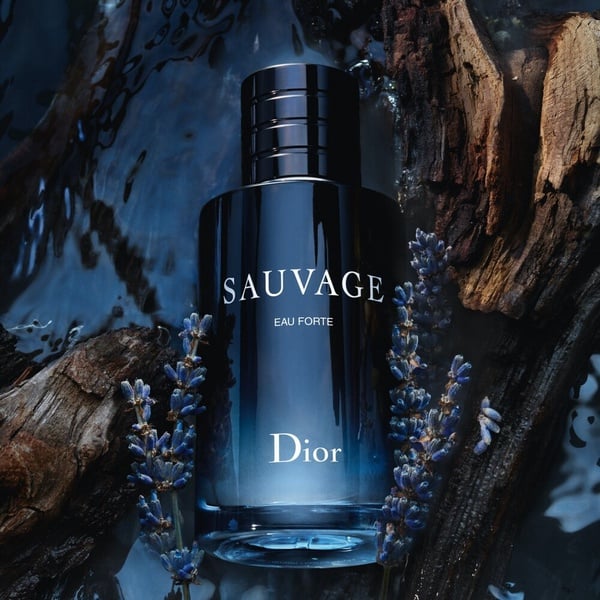 七夕情人節不出錯中性香、男香推薦！DIOR、TOM FORD全新香水帥翻，這款對香層次太迷人