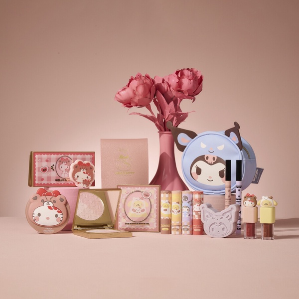 2024「三麗鷗聯名美妝」統整：張員瑛同款Hello Kitty腮紅膏、大耳狗打亮霜必收！