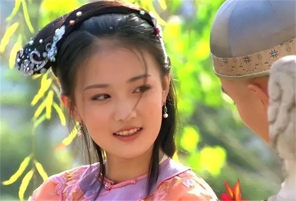 網議《甄嬛傳》10位配角娘娘近況發展！毛曉彤、譚松韻成演技派，熱依扎是首位85視后！