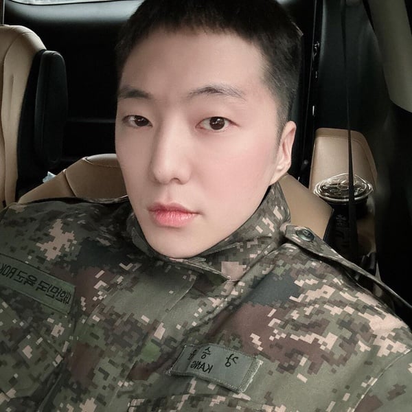2024下半年即將退伍的韓國歐巴,WINNER 軍白期即將結束,南柱赫、朴珍榮也要回來啦!