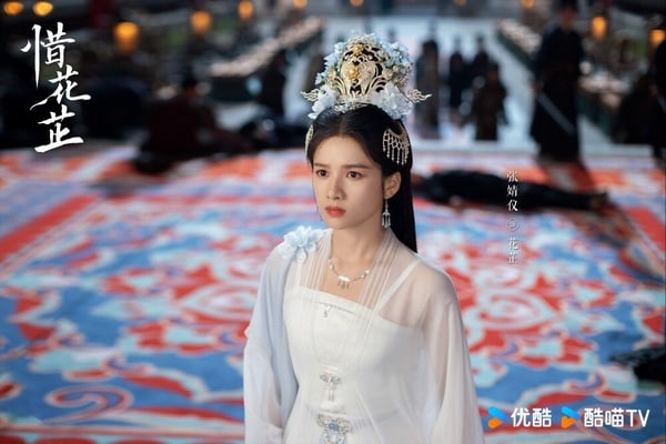 網評2024古裝劇最愛女主TOP10！《墨雨雲間》吳謹言第五，趙麗穎只排第二，冠軍是她！