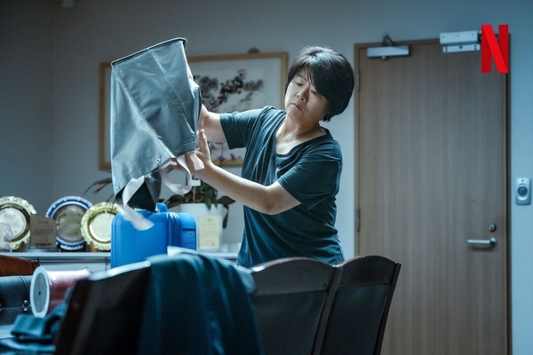 Netflix《無聲蛙鳴》看點+劇情介紹：李姃垠化身刑警辦案，高旻示瘋癲邪笑超驚悚！