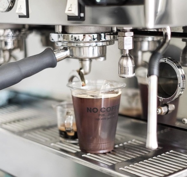 咖啡控開喝！日福岡人氣咖啡「NO COFFEE」台灣首店，拿鐵、冰沙必喝，設計周邊超好買