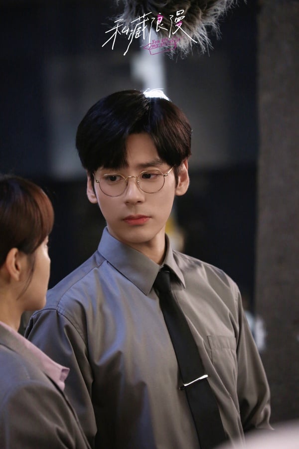 10位陸劇男星同齡不同命！《私藏浪漫》魏哲鳴結過婚，檀健次爆火，有兩位紅過卻過氣了