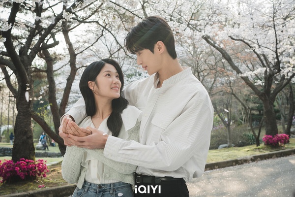 2024「最熱門」韓劇TOP10！金秀賢《淚之女王》打敗《和我老公結婚吧》第2，冠軍真的紅