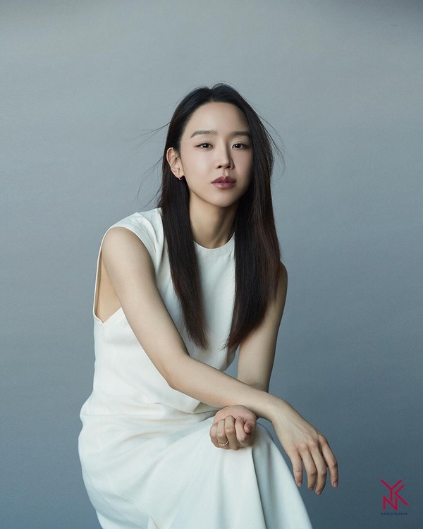 8位韓星「身高困擾」：周子瑜喜歡的男生比自己矮、張員瑛要把腿修短，TXT也有有煩惱？