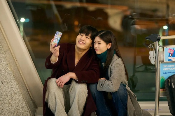 Netflix《媽媽朋友的兒子》庭沼珉是瘋女子專業戶!《今生是第一次》難忘，第3部更經典!