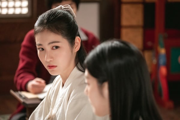 《正年》8大劇情&amp;amp;角色看點：金泰梨為原型，鄭恩彩演男角超帥氣、辛叡恩演技大爆發！