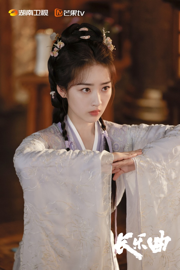 八月古裝劇9位古裝女神！《柳舟記》王楚然美成仙，《長樂曲》鄧恩熙甜，她卻評價兩極