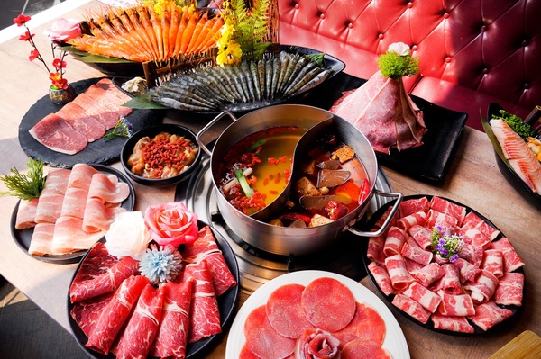 買一送一！9月生日優惠餐廳：飯店免費吃到飽、王品買一送一、壽星生日巨蝦免費吃！
