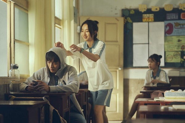 2024華語片口碑TOP10!王淨《鬼才之道》第5,許光漢《青春18×2》第4,冠軍是爆紅神片