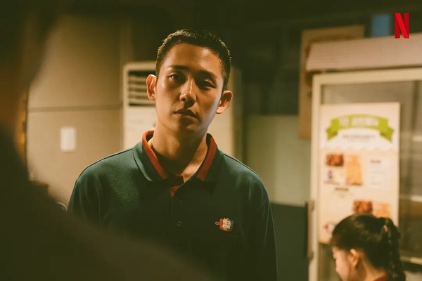 《媽媽朋友的兒子》丁海寅必看韓劇！《春夜》值得細品《漂亮姐姐》難忘，這部一集入坑