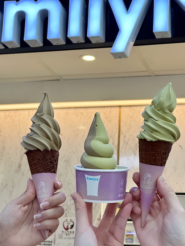 全家霜淇淋新品！全家聯名古娃娃「日式煎茶、醇厚焙茶」霜淇淋，再享優惠、送購物袋