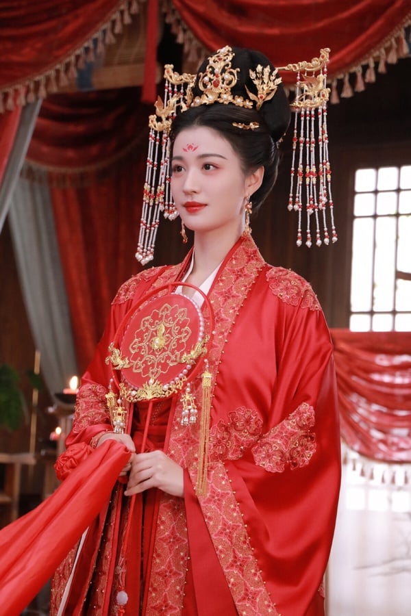 2024古裝劇大婚10個紅嫁衣！《柳舟記》結局王楚然美翻，趙今麥華麗，李沁這套卻被嫌醜