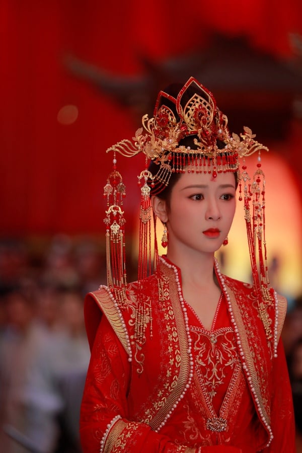 2024古裝劇大婚10個紅嫁衣！《柳舟記》結局王楚然美翻，趙今麥華麗，李沁這套卻被嫌醜