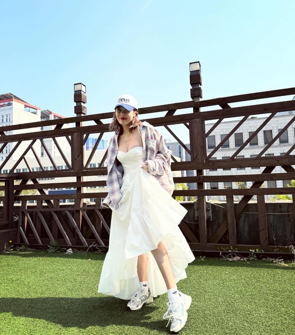 泫雅&amp;amp;amp;amp;龍俊亨婚紗、婚戒神出來了！加碼輕婚紗品牌推薦