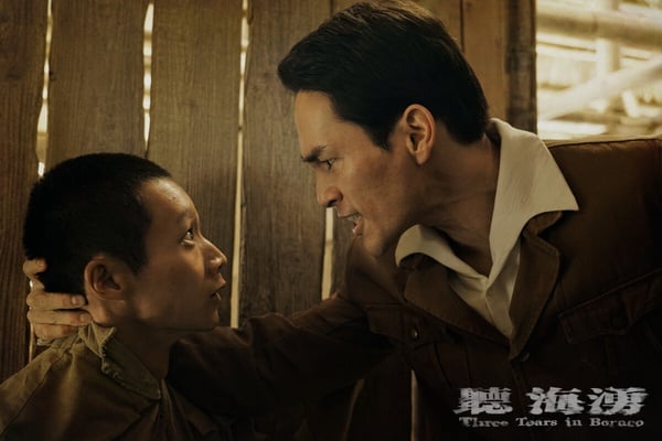 公視《聽海湧》劇情解析！領事夫人是時代悲劇，阿輝結局可能不同，槍真的沒子彈嗎？