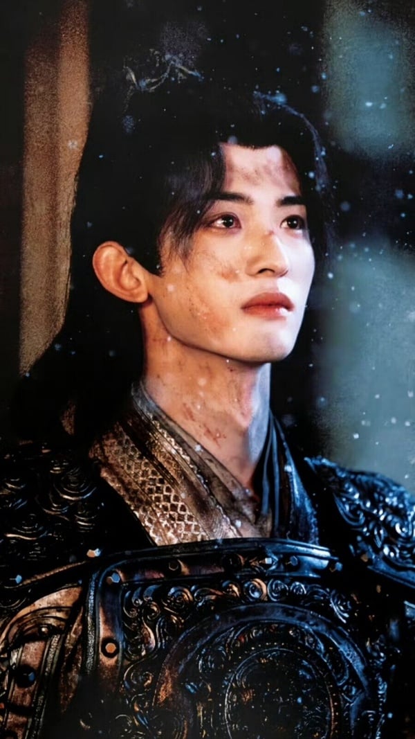 古裝劇《柳舟記》9演員穿時裝！王楚然172cm「撞衫迪麗熱巴」竟沒輸，還藏《贅婿》美人